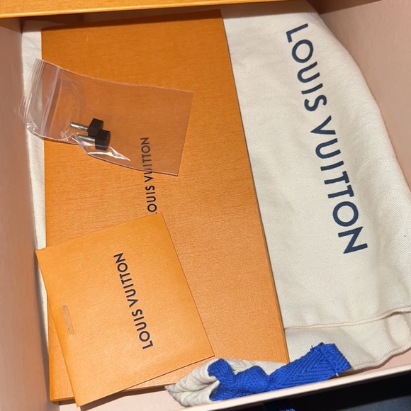 LOUIS VUITTON REVIVAL MULE - Picture 9 of 10